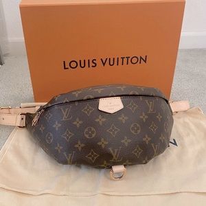 LOUIS VUITTON Bumbag